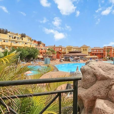 הוילה ארונה Luxury House Granada Park מראה חיצוני תמונה